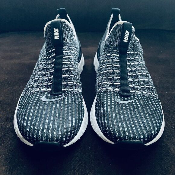 Women’s Nike REACT Phantom Black And White OREO color 9.5 US 41 EUR CJ0280-002 - Picture 3 of 9